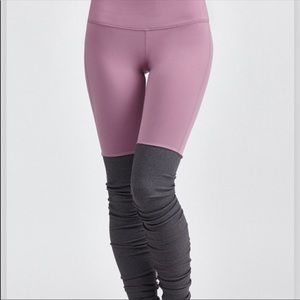 ALO GODDESS LEGGING